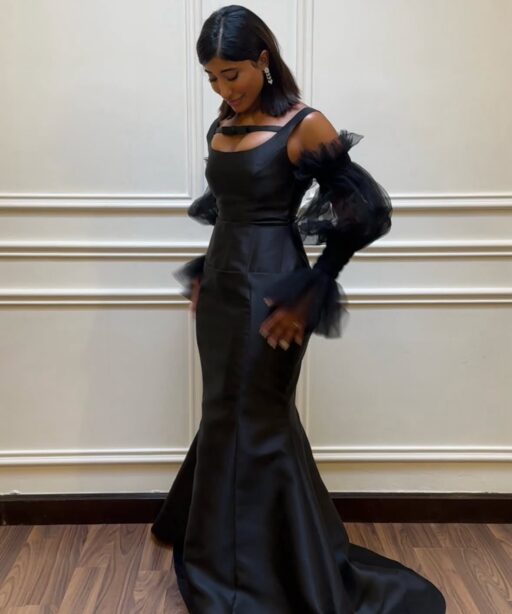Elegance black